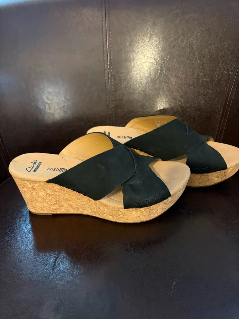 Clarks casual wedge
